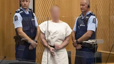ماذا فعل منفذ مجزرة نيوزيلندا أثناء محاكمته؟