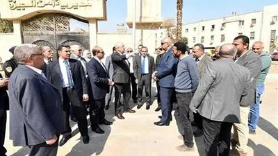 وزير الإسكان: نفق النهضة بالجيزة مزود بأحدث وسائل السلامة والمراقبة المرورية