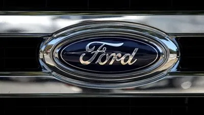 فورد تواجه خسائر مالية كبيرة في أوروبا وستخفض رواتب موظفيها