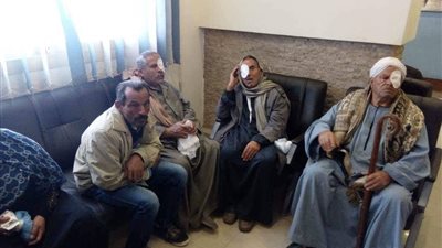 إجراء ٦٢ عملية جراحية للعيون بدمياط (صور)