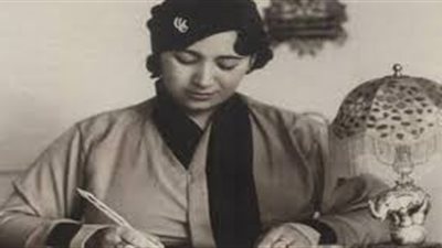 محطات في حياة الشاعرة جميلة العلايلي