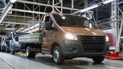 روسيا تبدأ إنتاج جيل جديد من حافلات النقل الصغيرة والمتوسطة