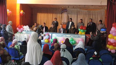 مدير أمن البحيرة يشارك أمهات دور المسنين احتفالات عيد الأم (صور)