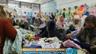 في إطار الاحتفال بعيد الأم.. تضامن أسيوط تفتتح معرض الأسر المنتجة (صور)