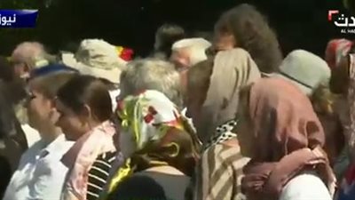 نساء نيوزيلندا يرتدين الحجاب تضامنا مع أسر ضحايا حادث المسجدين الإرهابي
