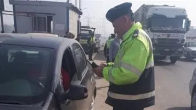 ضبط 6 سائقين لتعاطيهم المخدرات أثناء القيادة على الطرق السريعة بالمنيا
