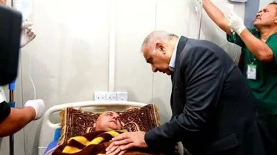 رئيس وزراء العراق يطالب بإقالة محافظ نينوى بعد كارثة العبارة