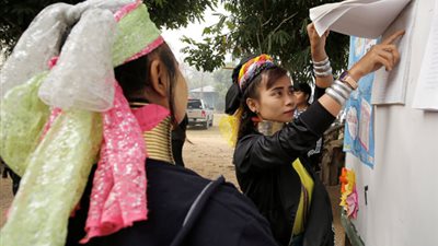 احتشاد الناخبين فى تايلاند أمام لجان الانتخابات الرئاسية