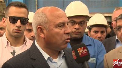 كامل الوزير: دفع التذكرة واجب وطني (فيديو)