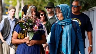 آلاف يشاركون فى مسيرات بنيوزيلندا تكريما لشهداء 