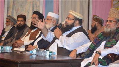 رئيس مجلس علماء باكستان يشيد برفض المملكة وقيادتها للقرار الأمريكي بشأن الجولان