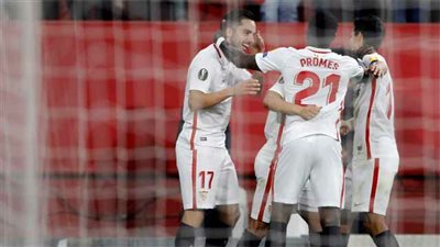 برشلونة يستهدف التعاقد مع نجم اشبيلية