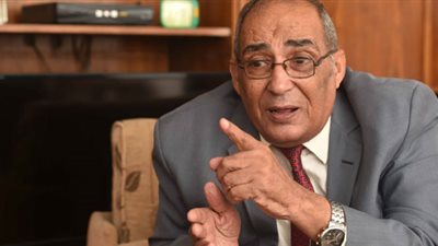 طيار الرؤساء السابق يقدم مقترحًا لمكافحة الإدمان