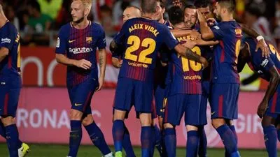 نجم وسط برشلونة يحزم حقائبه استعدادًا للمغادرة