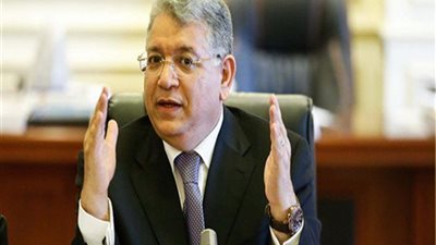 جمال شيحة يكشف عن عدد المصابين بفيروس سي في مصر