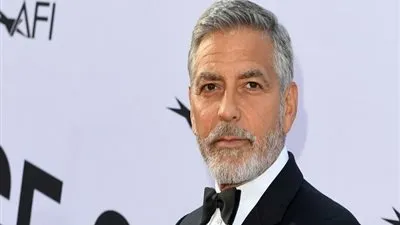 جورج كلوني يطلق دعوة لمقاطعة فنادق سلطان بروناي دعما للمثليين 