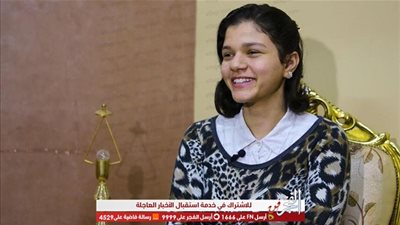 حفيدة أم كلثوم تغني 