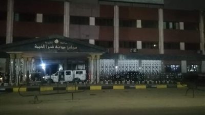 مجلس مدينة شبرا الخيمة يطفئ الأنوار احتفالاً بـ ساعة الأرض 