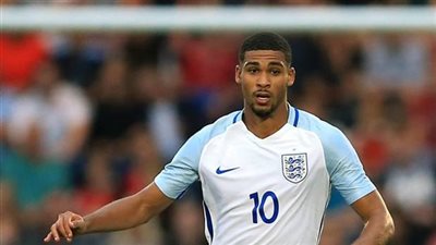 نجم تشيلسي يوجه رسالة خاصة لـ