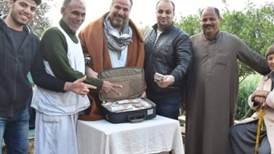 طالب عن إعادته حقيبة بها 254 ألف جنيه لصاحبها: 