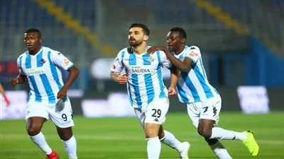 مدافع الزمالك السابق : كوبر