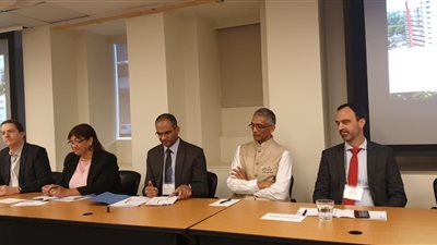  مستشار وزير الإسكان يستعرض تحديات قطاع مياه الشرب والصرف الصحى 