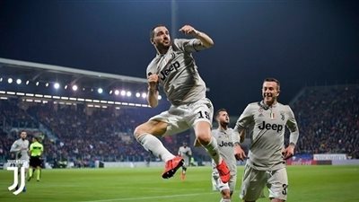 يوفنتوس على بعد خطوة من حسم الكالتشيو