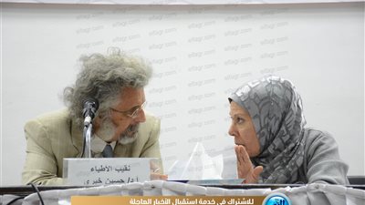 أمين عام الأطباء: تحرير المحاضر باسم المستشفى وليس الطبيب فى حالة الاعتداء (صور)