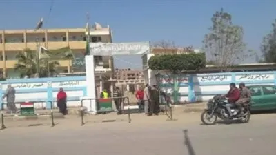 بدء توافد الناخبين على مقار اللجان الانتخابية في أشمون بالمنوفية