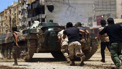 قبائل ورشفانة تؤكد دعمها لقوات حفتر في طرابلس