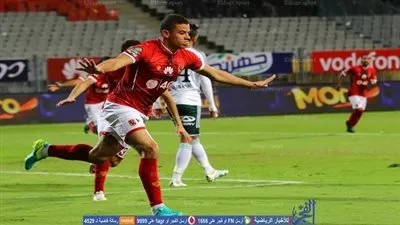 صن داونز يتسبب في استبعاد نجم الأهلي من المنتخب