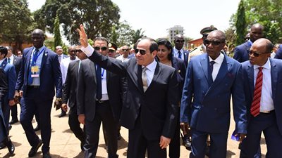 دبلوماسي سابق: زيارة السيسي لغينيا تاريخية لهذا السبب