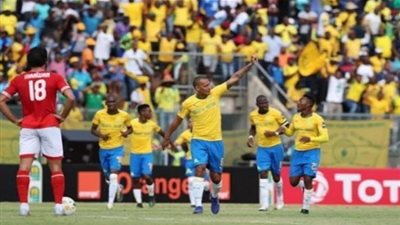 اتهام الأهلي باللجوء لأساليب غير رياضية أمام صن داونز