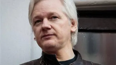 التجسس على مؤسس 