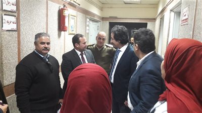 المشرف العام على مستشفيات جامعة طنطا يجرى جولة مفاجئة (صور)