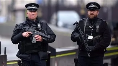 شرطة لندن تطلق النار على مركبة صدمت سيارة السفير الأوكراني عمداً