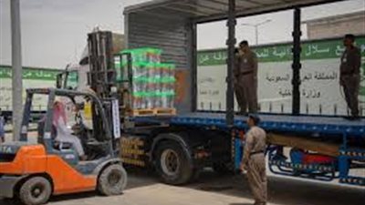 6280 سلة غذائية.. صدقات عن شهداء الواجب بشهر رمضان