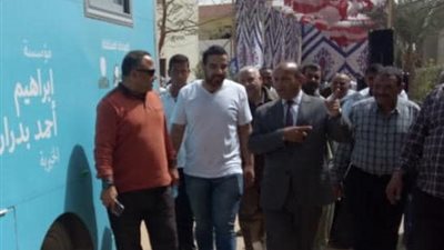 تعليم الفيوم: قافلة طبية بمدرسة هوجمين بطامية (صور)