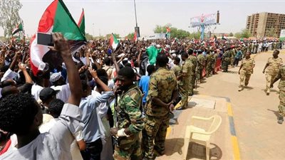 قرار عاجل من المجلس العسكري السوداني بشأن الجيش وجهازي المخابرات والشرطة