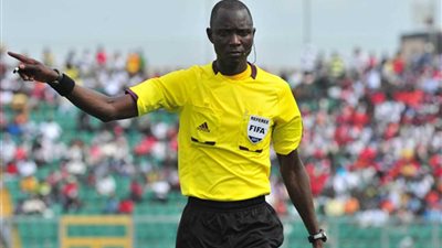 الأهلي يحسم موقفه من شكوى بكاري جاساما