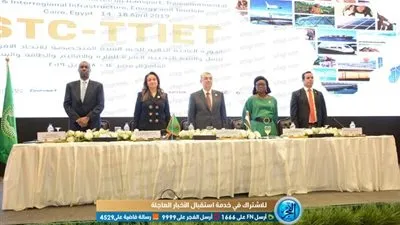 وزير الطيران يشارك في اللجنة الوزارية للاتحاد الإفريقي للنقل (صور)