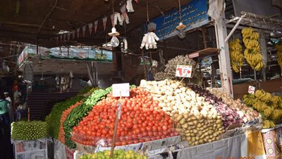 أسعار الفاكهة والخضروات اليوم الأربعاء بالبحر الأحمر.. والليمون يسجل 30 جنيها 