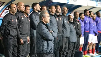 الأهلي يُجهز إقالة لاسارتي.. والإعلان الرسمي خلال ساعات 