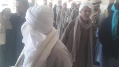 إقبال كثيف على لجنة ٤٠ في قرية الصبيحي بالفيوم 