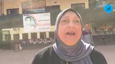 والدة الشهيد هشام شتا: التعديلات الدستورية لمصلحة الوطن والشهداء