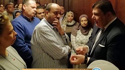 رئيس 'الوطنية للإعلام' يحاور العاملين بالهيئة حول وضع العلاوات المتأخرة