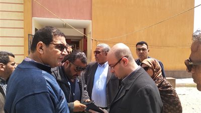 نائب محافظ بورسعيد يتابع انتظام عملية الاستفتاء على الدستور