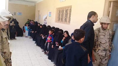 لليوم الثالث.. أهالي سوهاج يحتشدون في حب الوطن للمشاركة بالاستفتاء