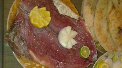 قبل الشراء.. دليلك الشامل للتأكد من سلامة الرنجة والفسيخ في شم النسيم