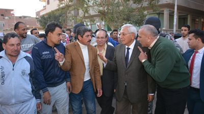 اقبال متزايد لمواطني بني عبيد بالدقهلية على لجان الاستفتاء (صور)